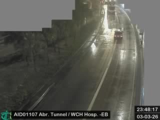 香港仔隧道近黃竹坑醫院 - 東行