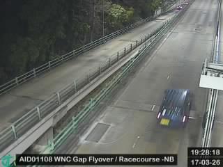 黃泥涌峽天橋近馬場 - 北行