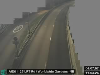 獅子山隧道公路近世界花園 - 北行