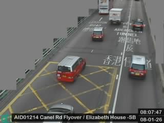 堅拿道天橋近伊利莎伯大廈 - 南行