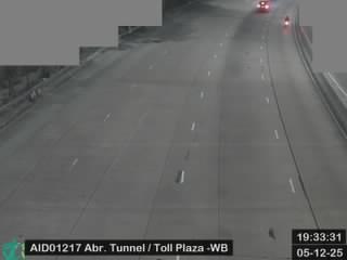 香港仔隧道近收費廣場 - 西行