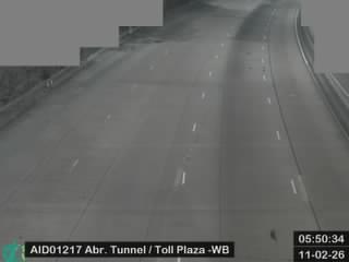 香港仔隧道近收費廣場 - 西行