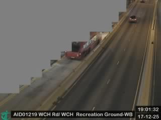 黃竹坑道行車近黃竹坑遊樂場 - 西行