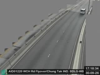 黃竹坑道行車天橋近長德工業大廈 - 西行