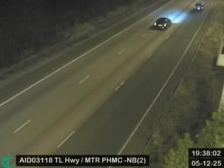 青朗公路近港鐵八鄉維修中心 - 北行 (2)