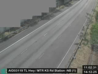 青朗公路近港鐵錦上路站 - 北行 (1)