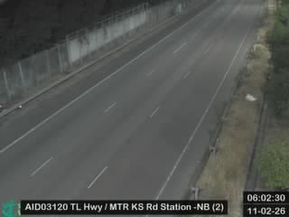 青朗公路近港鐵錦上路站 - 北行 (2)