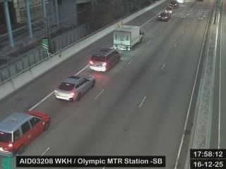 西九龍公路近港鐵奧運站 - 南行