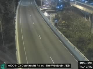 干諾道西天橋近西港中心 - 東行