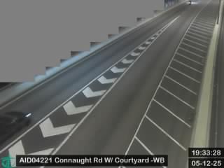 干諾道西天橋近萬怡酒店 - 西行