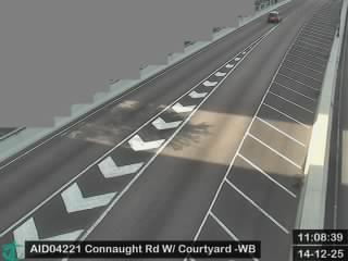 干諾道西天橋近萬怡酒店 - 西行