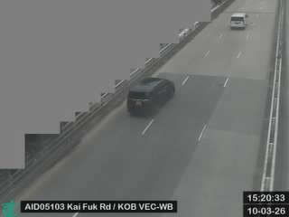 啟福道近九龍灣驗車中心 - 西行