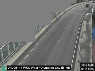 西九龍走廊西近櫻桃街公園 - 北行 (2)