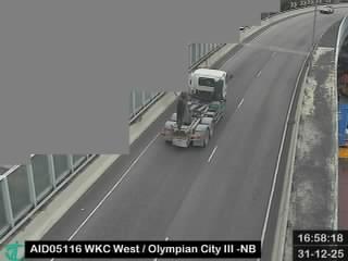 西九龍走廊西近櫻桃街公園 - 北行 (2)