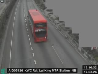 葵涌道近港鐵荔景站 - 北行