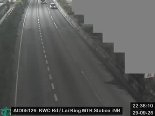 葵涌道近港鐵荔景站 - 北行