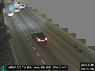 荃灣路近永健工業大廈 - 北行