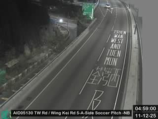 荃灣路近永基路五人足球場 - 北行