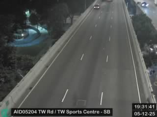 荃灣路近荃灣體育館 - 南行