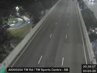 荃灣路近荃灣體育館 - 南行