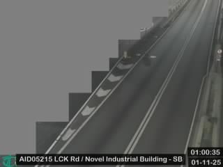 荔枝角道近永新工業大廈 - 南行