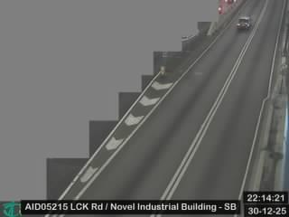 荔枝角道近永新工業大廈 - 南行