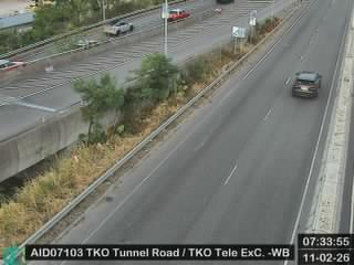 將軍澳隧道公路近將軍澳電話機房 - 西行