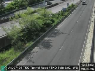 將軍澳隧道公路近將軍澳電話機房 - 西行