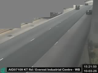 觀塘道近嘉域大廈 - 西行