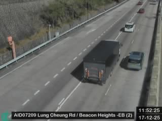 龍翔道近畢架山花園 -東行 (2)