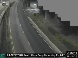 將軍澳道近觀塘游泳池 - 東行