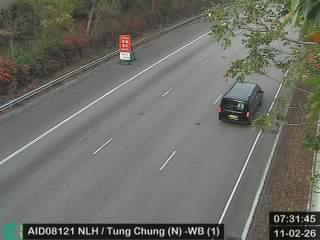 北大嶼山公路近東涌(北) - 西行 (1)