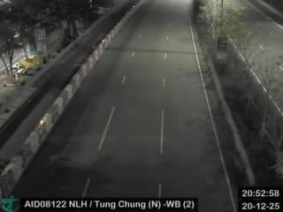 北大嶼山公路近東涌(北) - 西行 (2)