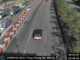 北大嶼山公路近東涌(北) - 西行 (2)