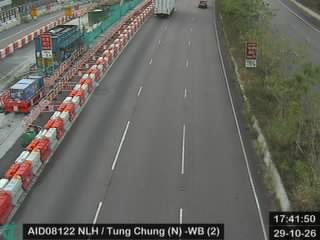 北大嶼山公路近東涌(北) - 西行 (2)