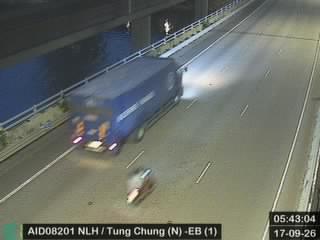 北大嶼山公路近東涌(北) - 東行 (1)