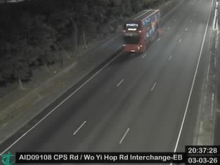 象鼻山路近和宜合道交匯處 - 東行