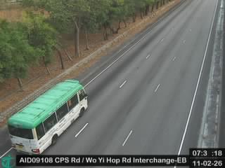 象鼻山路近和宜合道交匯處 - 東行
