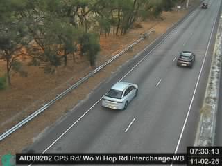 象鼻山路近和宜合道交匯處 - 西行