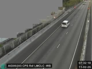 象鼻山路近路德會呂明才中學 - 西行