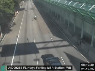 粉嶺公路近港鐵粉嶺站 - 西行