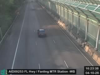 粉嶺公路近港鐵粉嶺站 - 西行