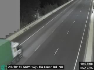 港深西部公路近廈村路 - 北行