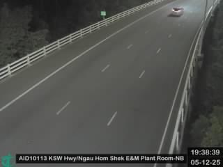 港深西部公路近鰲磡石機電室 - 北行