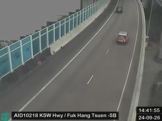 港深西部公路近福亨村 - 南行