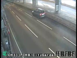 中環及灣仔繞道城市花園入口