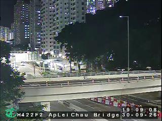 鴨利洲橋道近香港仔警署