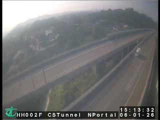 香園圍公路近長山隧道北出入口