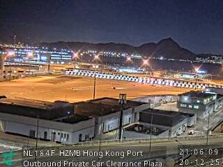 港珠澳大橋香港口岸出境客車通關廣場