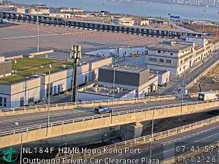 港珠澳大橋香港口岸出境客車通關廣場